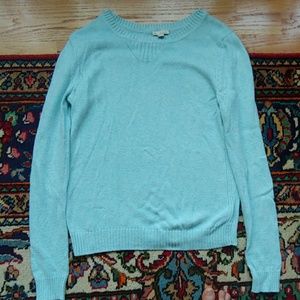 Gap sweater
